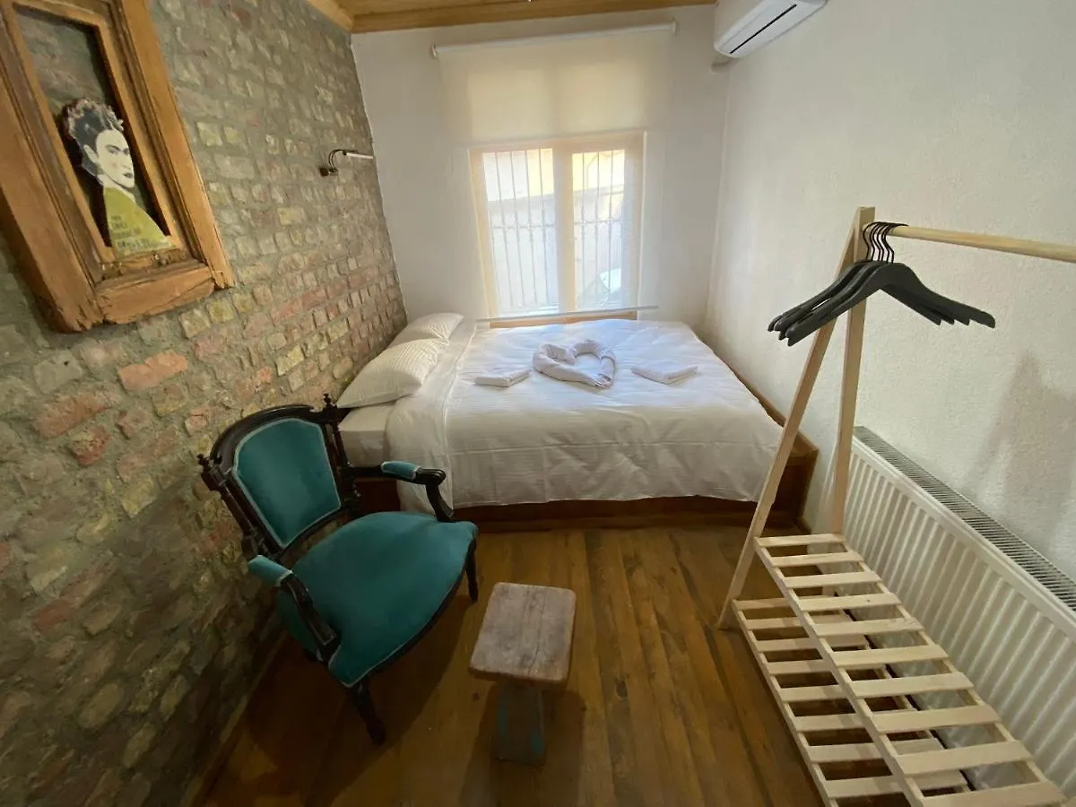 Апартаменты Balat Historical House Стамбул