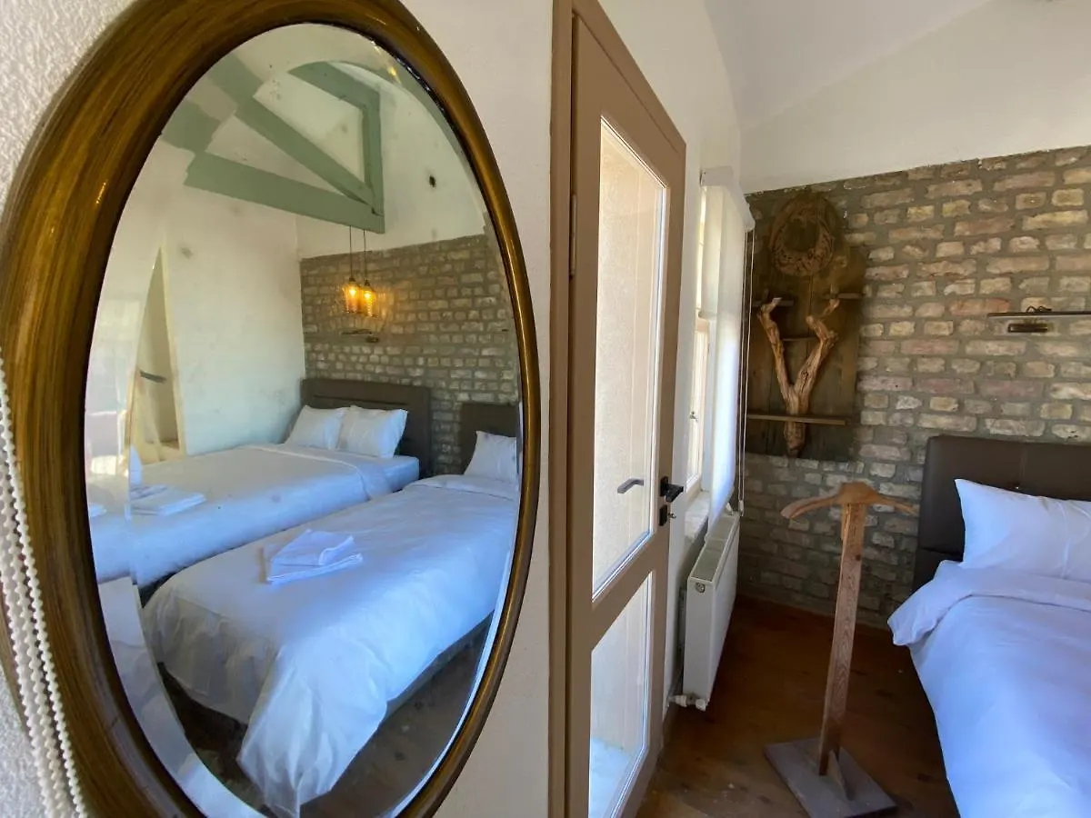 Апартаменты Balat Historical House Стамбул